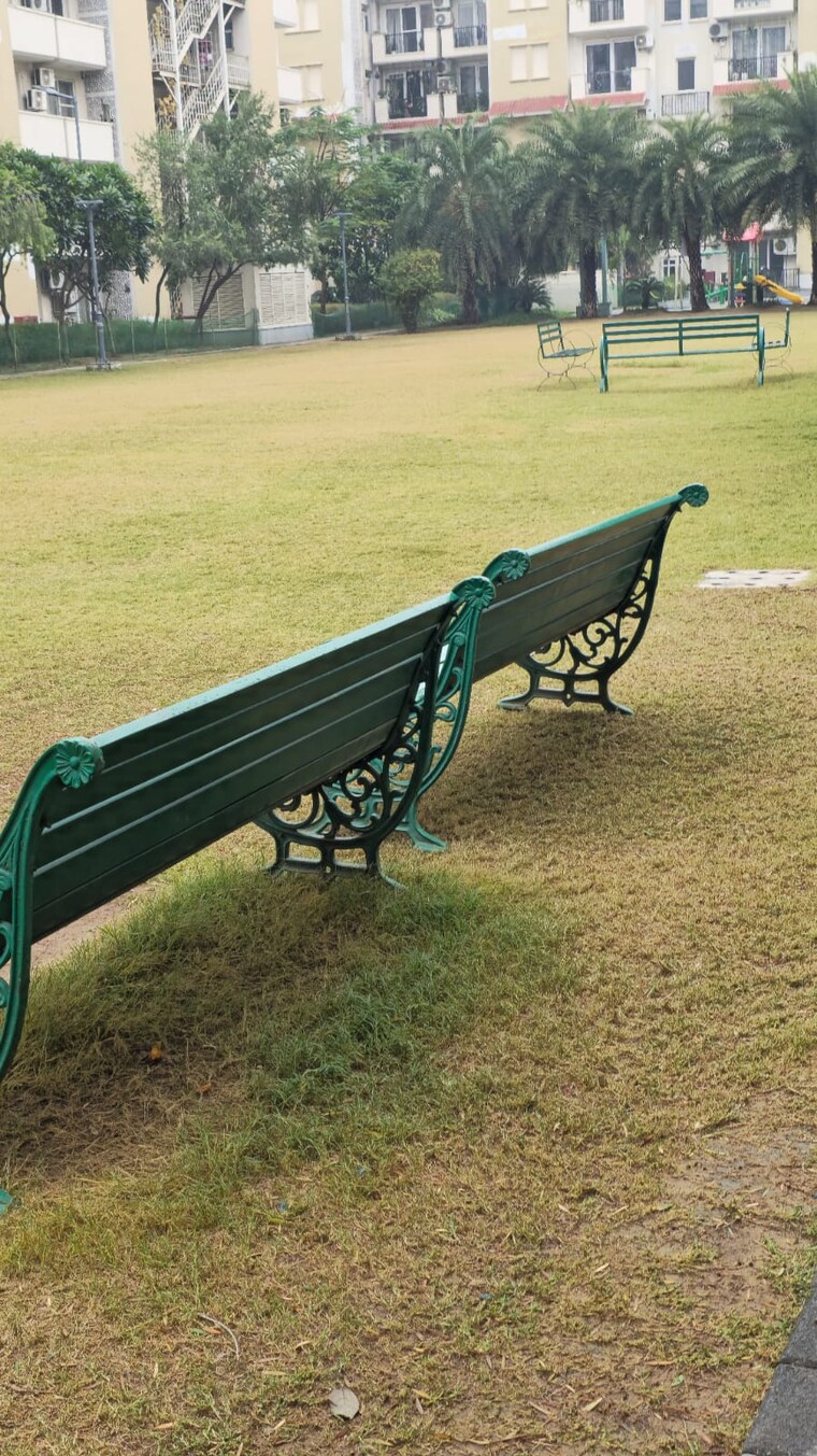 Gym, smart-world-orchard 3 Bedroom 1712 Sq.Ft. Builder Floor In Sector 61 Gurgaon 9195082