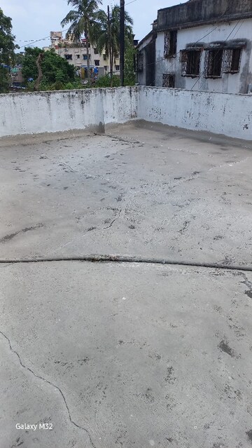 Parking in 6 BHK Independent House at Gariahat Road – for Sale