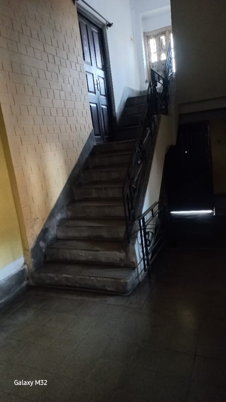 undefined, gariahat road 6 Bedroom 2400 Sq.Ft. Independent House In Gariahat Road Kolkata 9195198