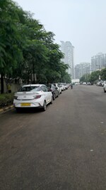 3 BHK + Study Room 1712 Sq.Ft. Builder Floor in Smart World Orchard