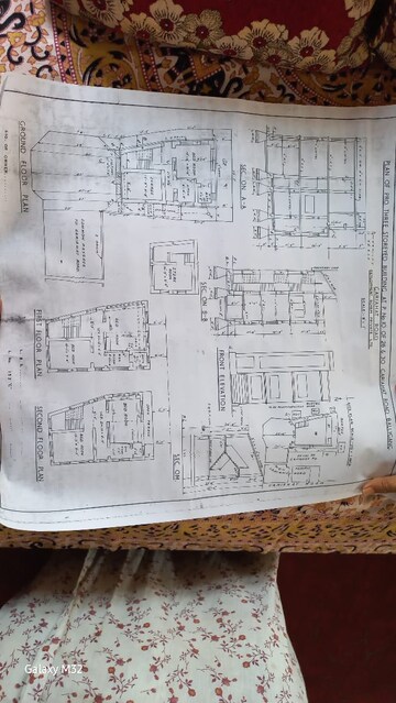 Master Plan in 6 BHK Independent House at Gariahat Road – for Sale