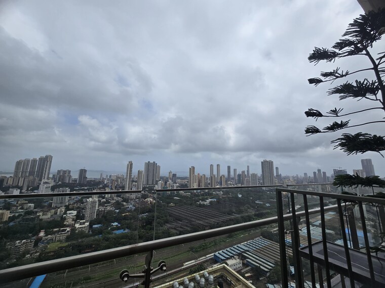 Exterior View, indiabulls-sky-forest 3 Bedroom 1708 Sq.Ft. Apartment In Lower Parel Mumbai 9195157