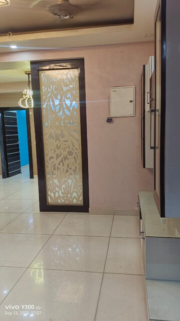 Furnished Amenities in 2 BHK Apartment at Gaur City 2 - 14th Avenue, Sector 16c Greater Noida – for Sale