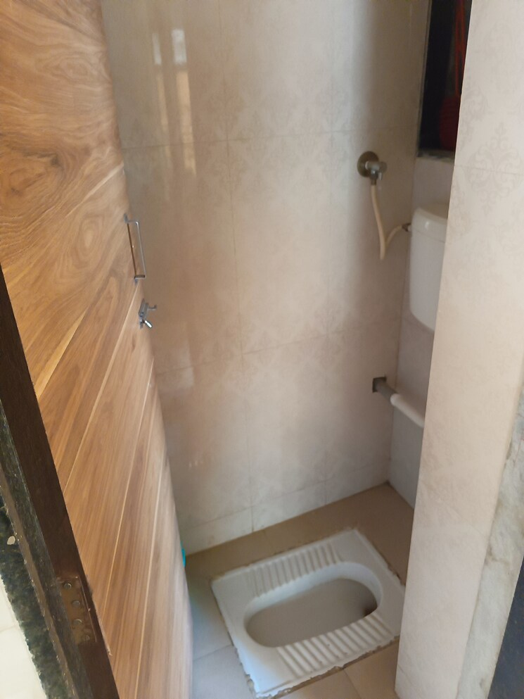 Bathroom, frenny-platinum-tower 1 Bedroom 600 Sq.Ft. Apartment In Vasai East Palghar 9195357