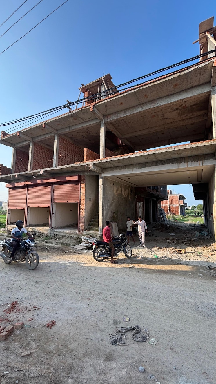 Exterior View, sadullapur 3 Bedroom 75 Sq.Yd. Villa In Sadullapur Greater Noida 9195167