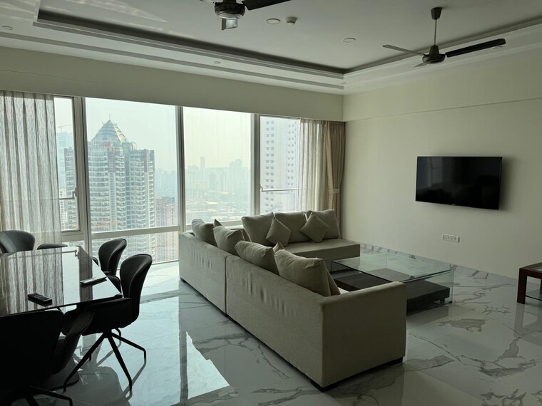 Team Area, indiabulls-blu 3 Bedroom 1677 Sq.Ft. Apartment In Worli Mumbai 9195211