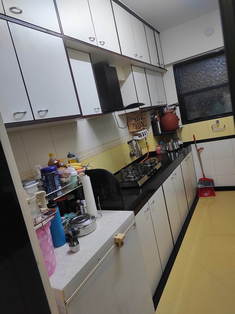 Kitchen, bandra west 2 Bedroom 750 Sq.Ft. Apartment In Bandra West Mumbai 9195230