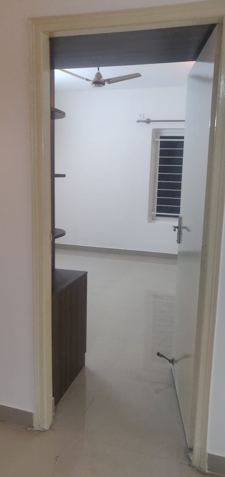 Bedroom, mrkr-mera-homes 2 Bedroom 1405 Sq.Ft. Apartment In Whitefield Bangalore 9195273