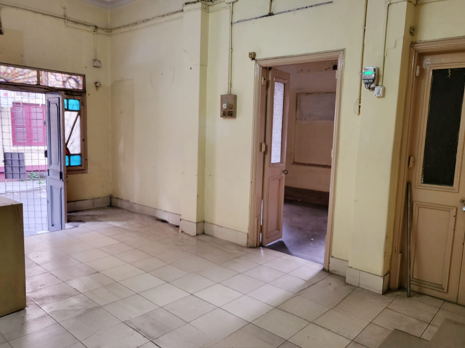 Office Space For Rent in Hazra Road