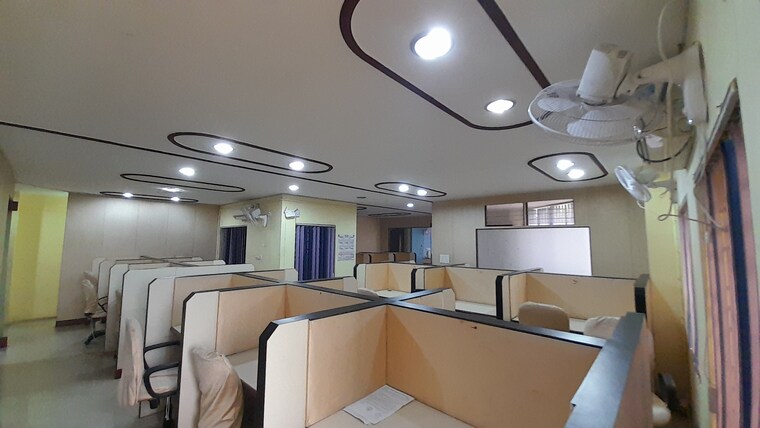 Team Area, telibandha Commercial Office Space 1950 Sq.Ft. In Telibandha Raipur 9195322