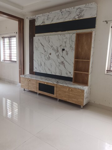 Room in 3 BHK Apartment at Manikonda – for Rent
