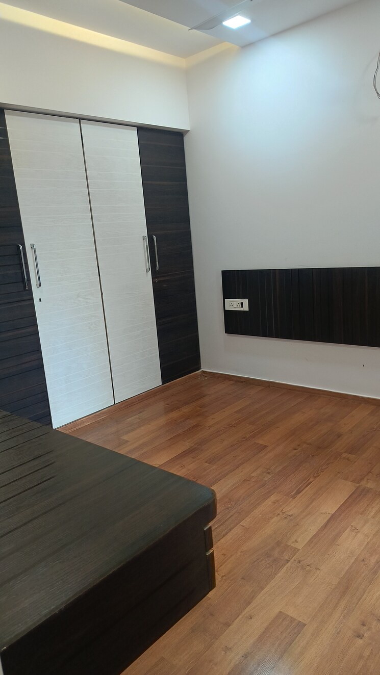 Bathroom, stg-marigold-siddheshwar-garden 2 Bedroom 715 Sq.Ft. Apartment In Dhokali Thane 9195376