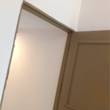 Room in 3 BHK Builder Floor at Sheikh Sarai – for Sale