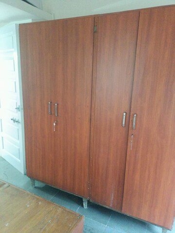 Furnished Amenities in 1 BHK Apartment at Matunga Vashudha CHS, Matunga – for Rent
