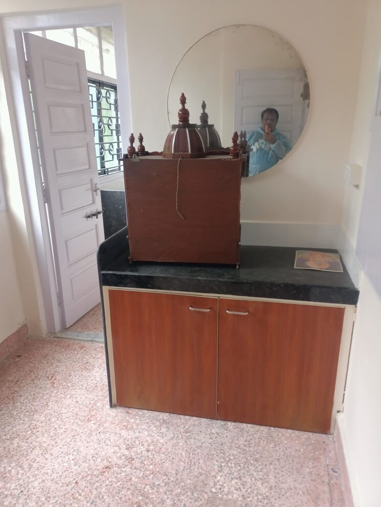 Bathroom, matunga-vashudha-chs 1 Bedroom 400 Sq.Ft. Apartment In Matunga Mumbai 9195383