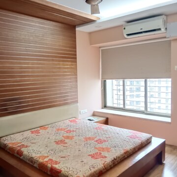 Bedroom in 3.5 BHK Apartment at Kalpa Taru Siddhachal VI, Kasarvadavali – for Rent