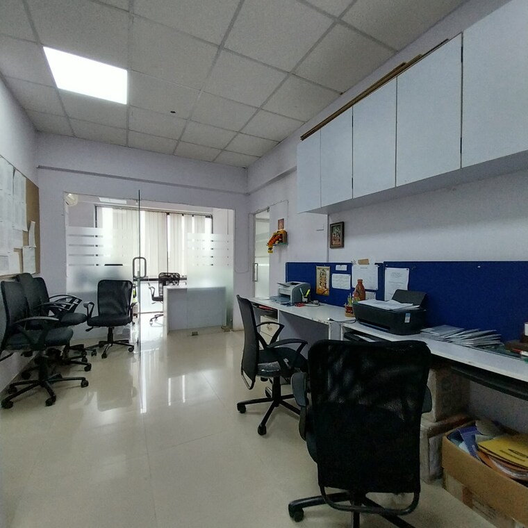 Team Area, corporate-annexe Commercial Office Space 650 Sq.Ft. In Goregaon East Mumbai 9195430