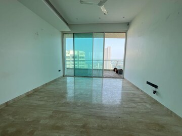 Room in 3 BHK Apartment at Avighna One Avighna Park, Lower Parel – for Rent