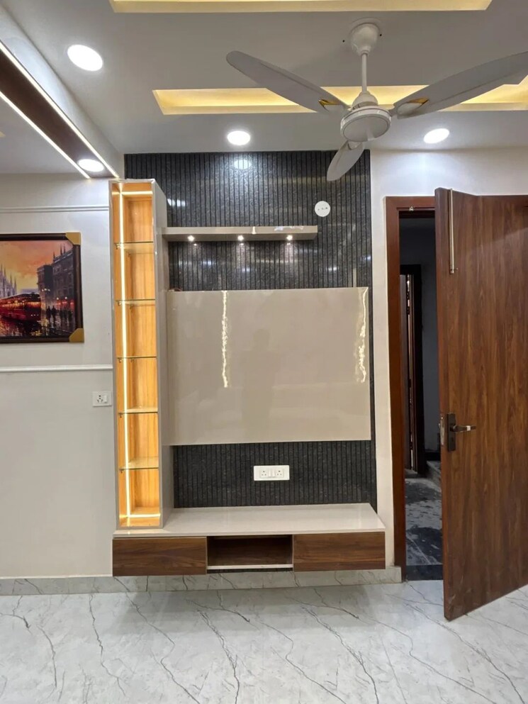 Living Room, sa-homes-i 3.5 Bedroom 920 Sq.Ft. Builder Floor In Uttam Nagar Delhi 9195462