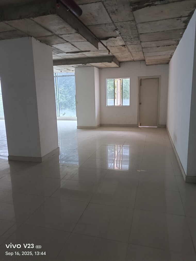 Room, asian-sun-city Commercial Office Space 4612 Sq.Ft. In Kothaguda Hyderabad 9195593