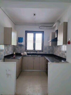 Kitchen in 4 BHK Villa at Amrapali Leisure Park, Amrapali Leisure Valley – for Sale