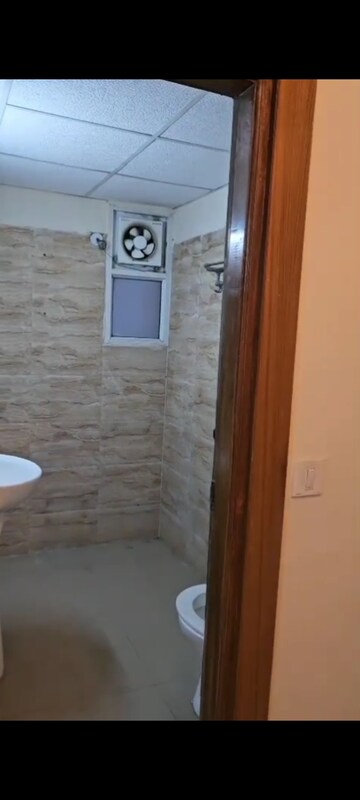 Building Lobby in 4 BHK Apartment at Ajnara Homes, Sector 16b Greater Noida – for Rent