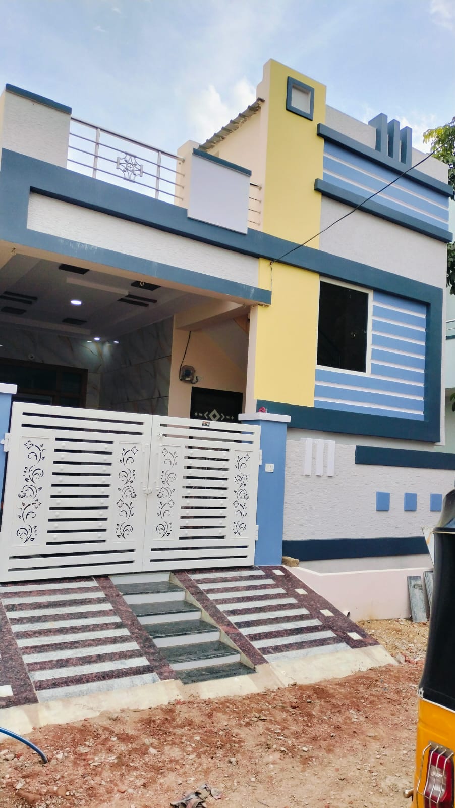 2.5 BHK + Pooja Room,Servant Room,Study Room Independent House For Sale in Hanuman Real Estate