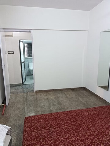 Room in 2 BHK Apartment at Shivam CHS Goregaon East, Goregaon East – for Rent
