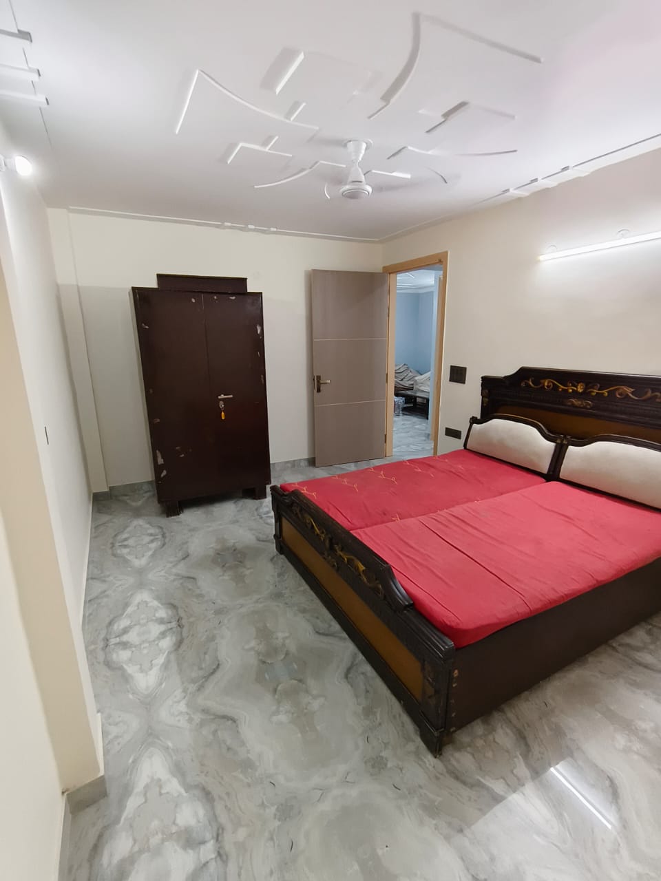 1 BHK Builder Floor For Rent in Saket