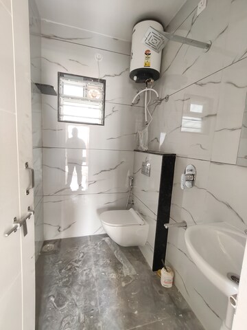 Master Bedroom in 1 BHK Builder Floor at Hsr Layout – for Rent