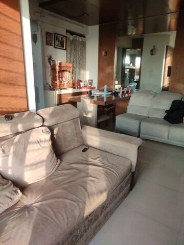 2.5 BHK Apartment For Rent in Kalpataru Srishti, Mira Road