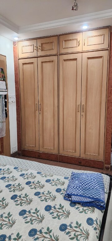 Bedroom in 2 BHK Apartment at Bandra West – for Rent