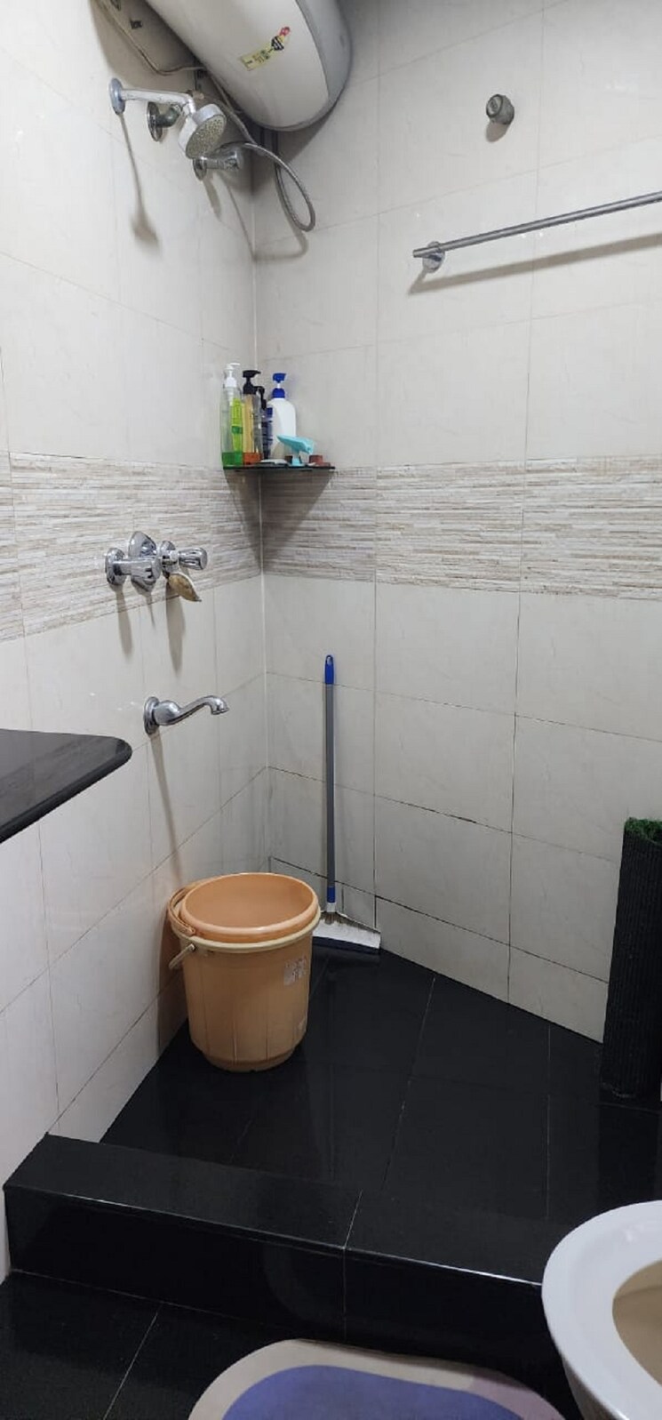Bathroom, bandra west 2 Bedroom 750 Sq.Ft. Apartment In Bandra West Mumbai 9195554