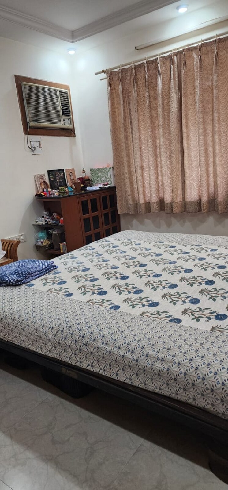 Bedroom, bandra west 2 Bedroom 750 Sq.Ft. Apartment In Bandra West Mumbai 9195554