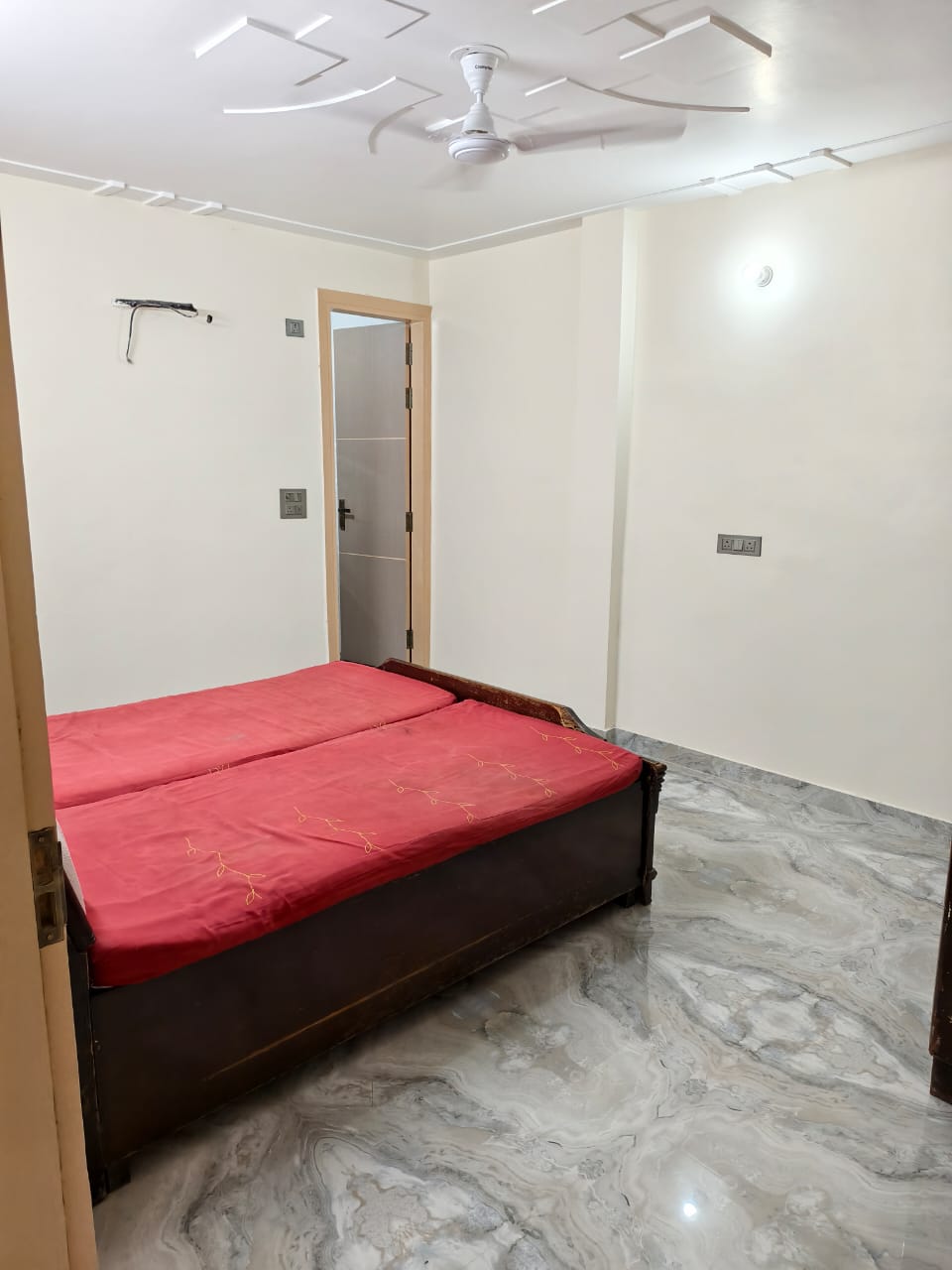 2 BHK Apartment For Rent in Chhatapur 