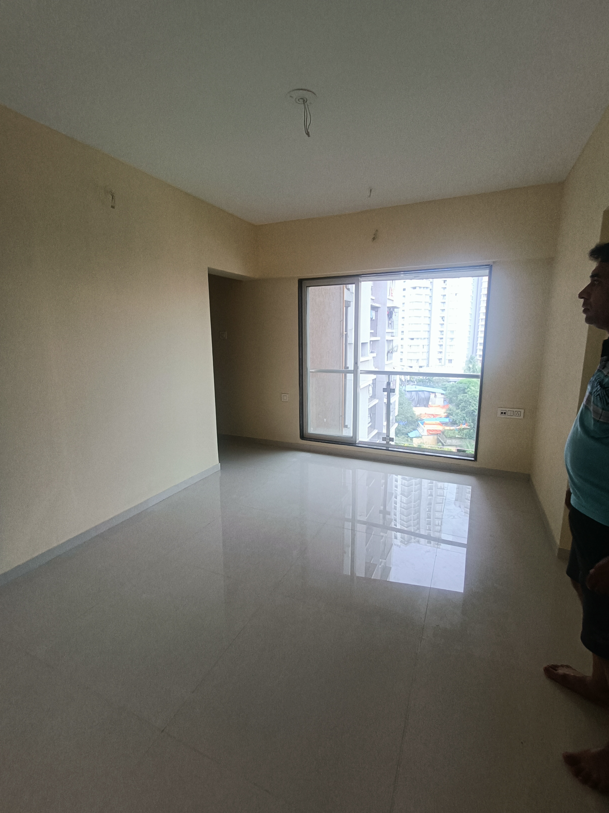 1 BHK Apartment For Rent in Oxford Navrang Crystal
