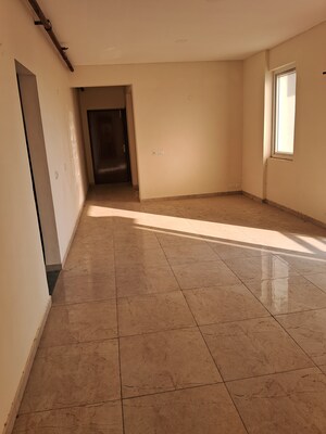 Furnished Amenities in 3 BHK Apartment at BPTP Spacio, Sector 37d – for Sale