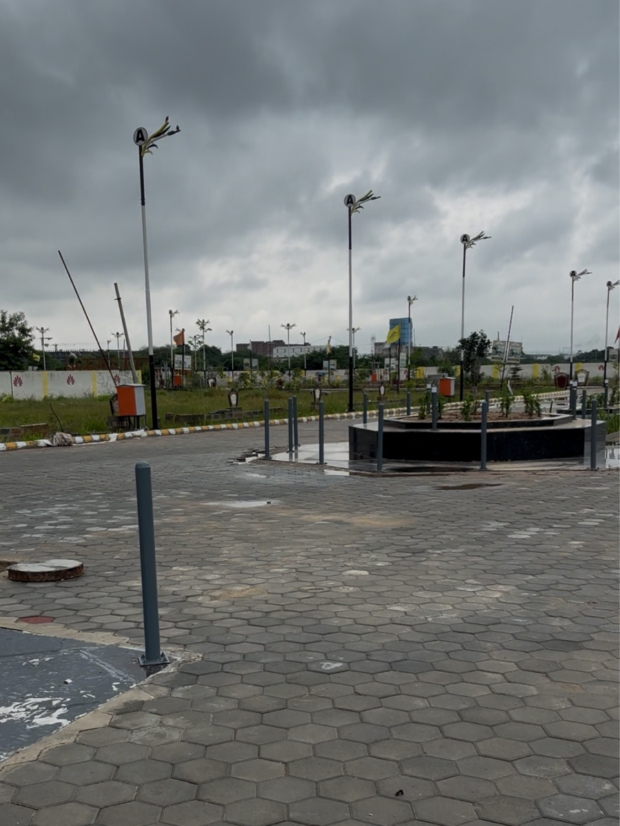 Plot For Sale in Riyasat Basera