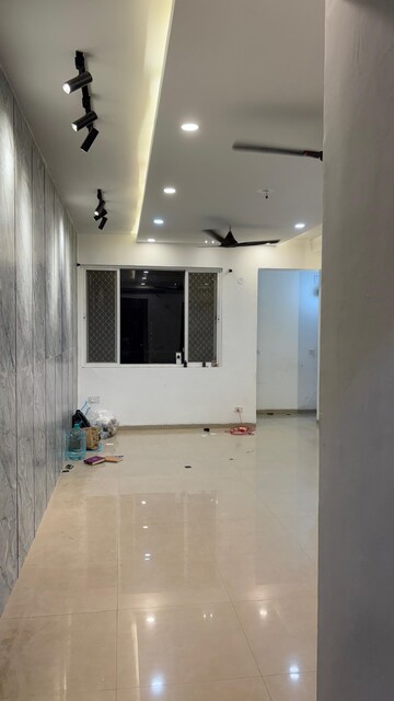 Bathroom in 3 BHK Apartment at Jaypee Greens Kosmos, Sector 134 – for Rent