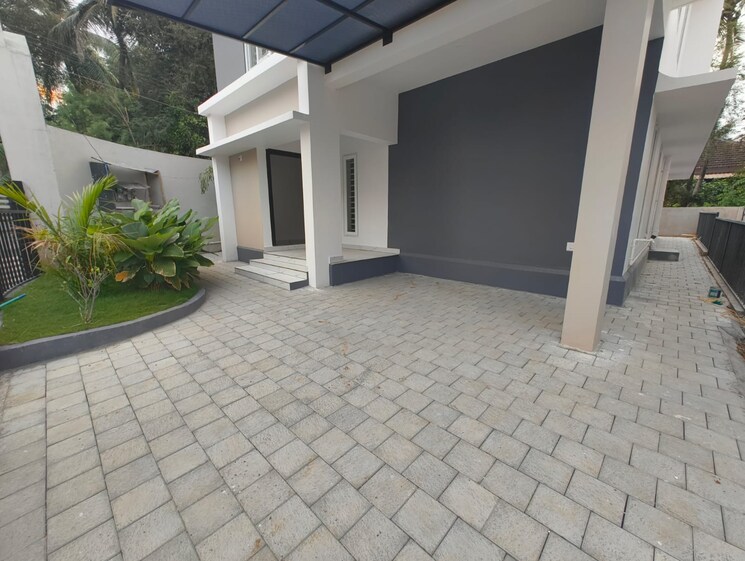 Balcony, puthuppariyaram 4 Bedroom 2100 Sq.Ft. Independent House In Puthuppariyaram Palakkad 9195640