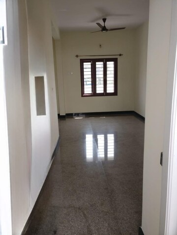 1 BHK Independent House For Rent in Hbr Layout
