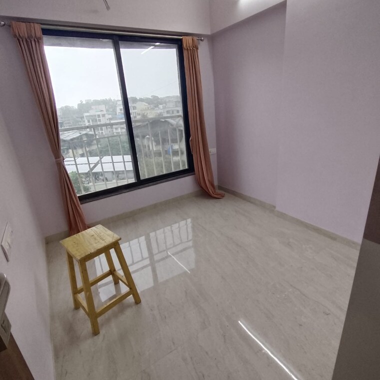 Room, chaitanya-anand-lunkhod-chsl 2 Bedroom 576 Sq.Ft. Apartment In Andheri West Mumbai 9195683
