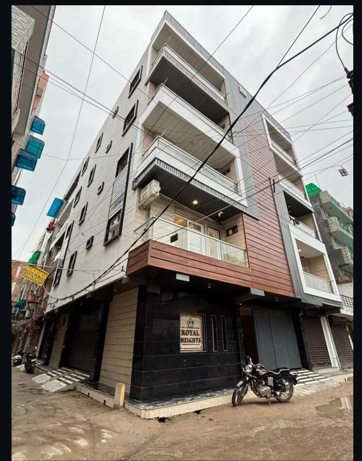 Exterior View, sa-homes-i 4 Bedroom 1355 Sq.Ft. Builder Floor In Uttam Nagar Delhi 9195745