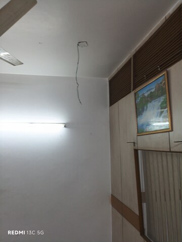 Room in  Office Space at Lajpat Nagar I – for Rent