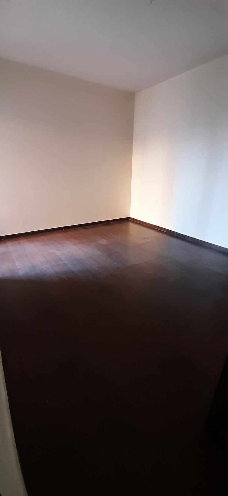 Room, land-craft-golf-links-apartment-phase-2 3 Bedroom 1450 Sq.Ft. Apartment In Pandav Nagar Ghaziabad 9195708