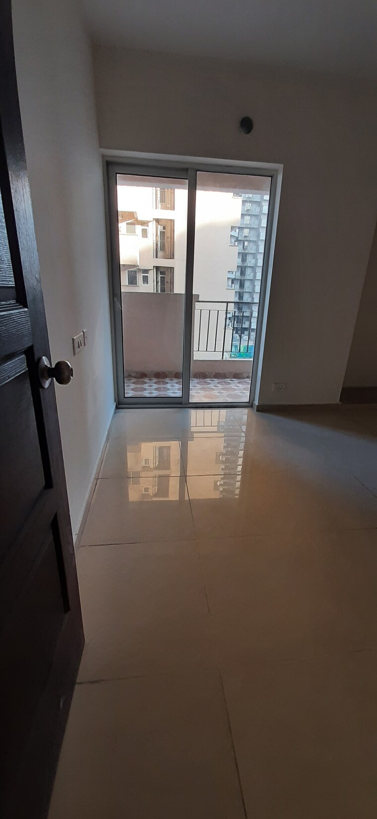 Room, land-craft-golf-links-apartment-phase-2 3 Bedroom 1450 Sq.Ft. Apartment In Pandav Nagar Ghaziabad 9195708