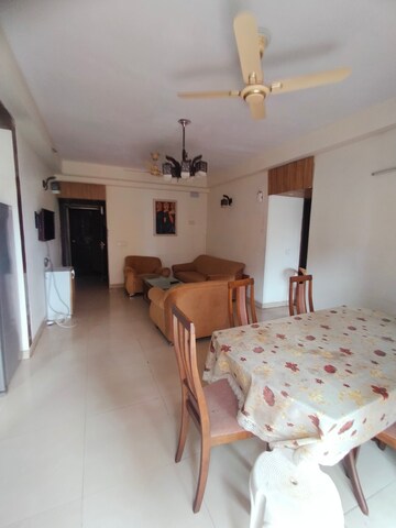 Common Area in  Pg at Sector 75 – for Rent