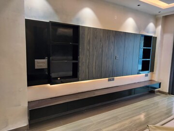 Furnished Amenities in 2.5 BHK Builder Floor at Ardee City, Sector 52 – for Rent