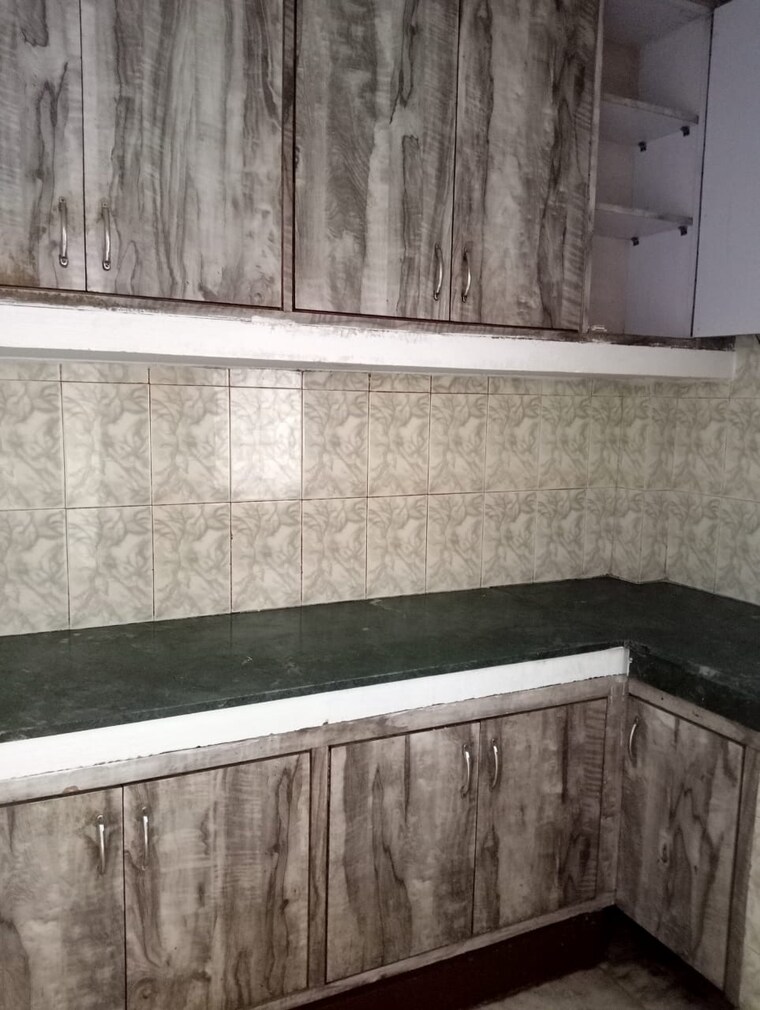 Kitchen, lajpat nagar i 2 Bedroom 900 Sq.Ft. Builder Floor In Lajpat Nagar I Delhi 9195867