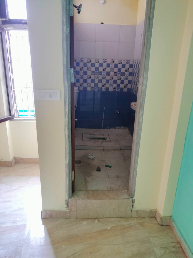 Bathroom, gomti nagar 2 Bedroom 600 Sq.Ft. Independent House In Gomti Nagar Lucknow 9195872